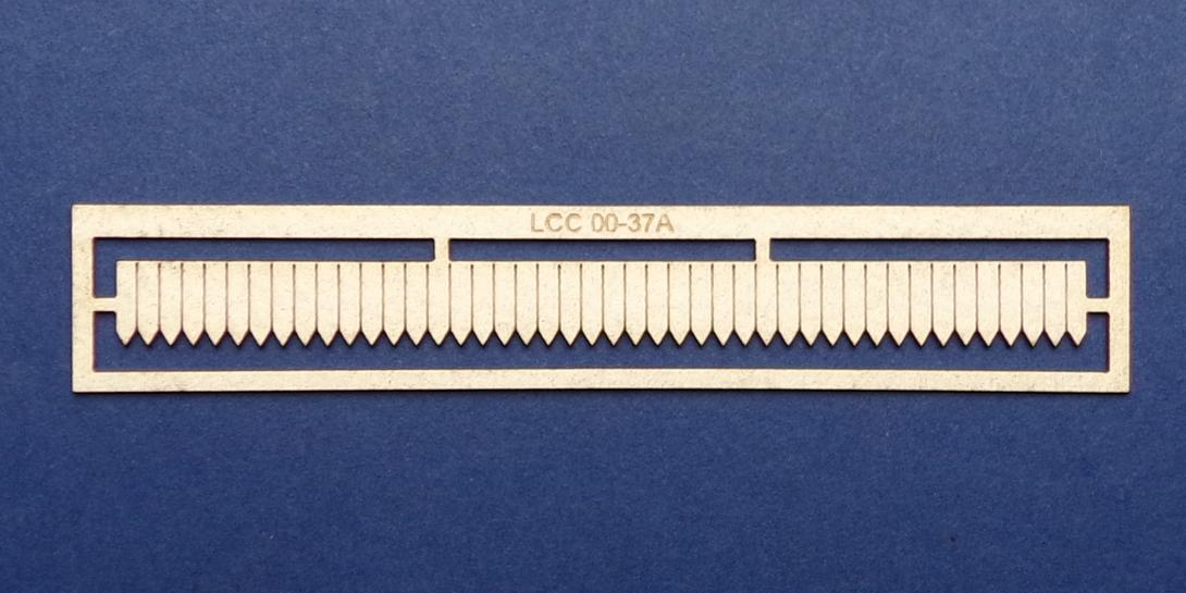 LCC 00-37A OO gauge canopy side valence Canopy side valance with width of 80mm and height of 7mm